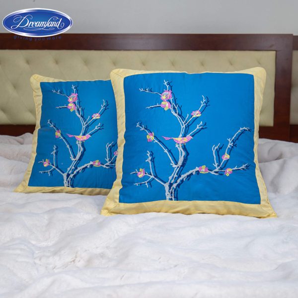Gối tựa thêu DREAMLAND - 11